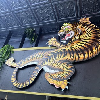 Neon Tiger Tattoo - Tattoo Near Me - Carbondale, Illinois Neon Tiger Tattoo - Tattoo Near Me - Carbondale, Illinois