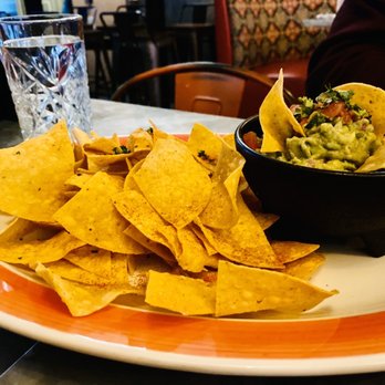 Fresco's Cantina - Michoacan Guacamole Ripe avocados, diced onions and tomato, fresh lime juice, and cilantro served with fresh corn chips. - Mexican Near Me - Astoria, New York Fresco's Cantina - Michoacan Guacamole Ripe avocados, diced onions and tomato, fresh lime juice, and cilantro served with fresh corn chips. - Mexican Near Me - Astoria, New York