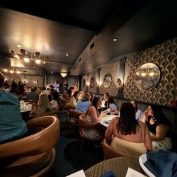 Louise’s Piano Bar