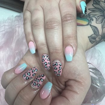 Rose Nails & Spa - Nail Salons Near Me - Mobile, Alabama