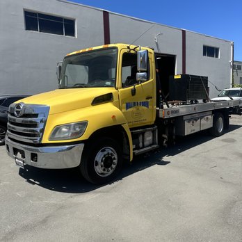 Miller & O'brien Towing - Tool box move - Body Shops Near Me - Pacifica, California Miller & O'brien Towing - Tool box move - Body Shops Near Me - Pacifica, California