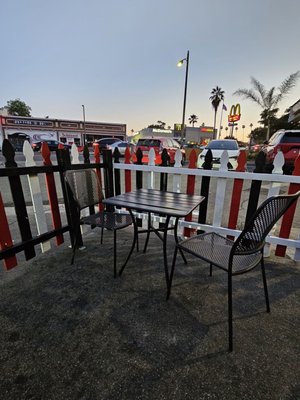 Garage Pizza by null