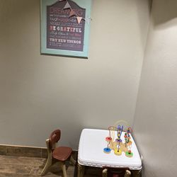 Gore's Travel Plaza - Space for young children to play while mom nurses or pumps! Safe and clean!