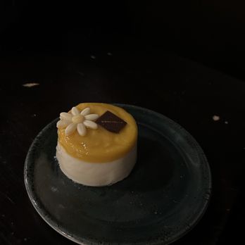 De Santis - Mango cheesecake - French Near Me - Milan, Michigan