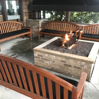 Salt Creek Grille - New American Near Me - Rumson, New Jersey