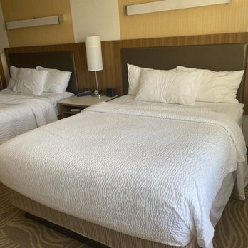 Springhill Suites by Marriott - Bed was comfortable - Hotels Near Me - Burbank, California Springhill Suites by Marriott - Bed was comfortable - Hotels Near Me - Burbank, California