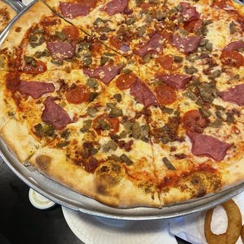 Gus's New York Pizza - Bronx Bomber Pizza - Pizza Near Me - Tempe, Arizona