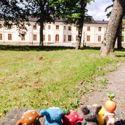 Svartsjö Slott - Meet cute castle spotting, july 2015