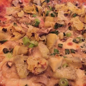 Lo Coco's - Vegetarian pizza - Italian Near Me - Berkeley, California