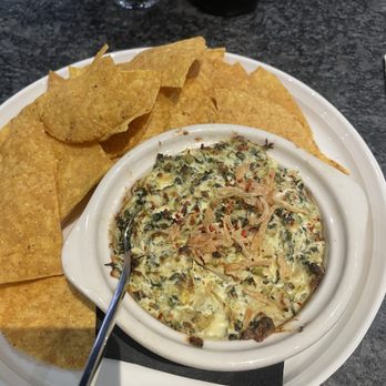 Trillium Brewing - Fort Point - Spinach and Artichoke dip - Breweries Near Me - Boston, Massachusetts