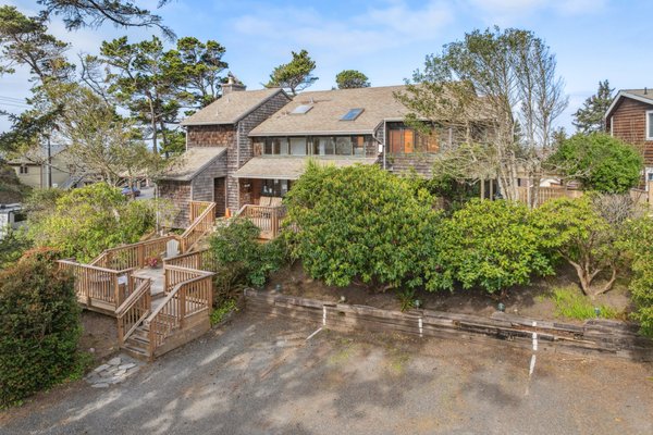 Inn at Manzanita by null