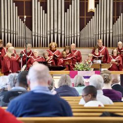 Forest Hill Church Presbyterian - Chancel Choir singing during a worship service