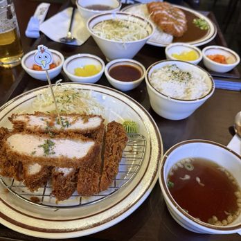 Yumee Katsu - Chicken Katsu Curry (sans Curry) and Katsu Curry. Comes with small soup, cabbage salad with light dressing, rice, and banchan. - Korean Near Me - Dublin, California