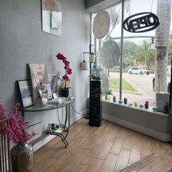 Alluria Nails & Spa