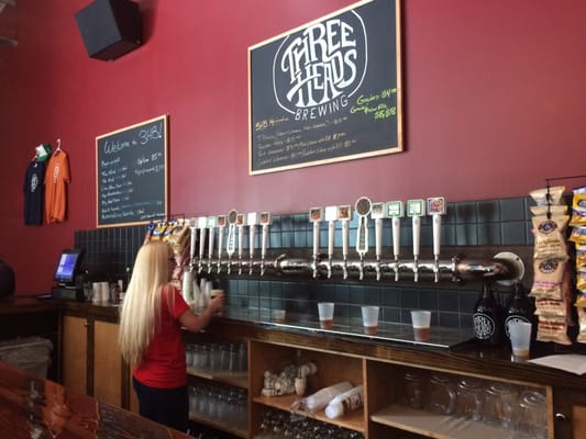 Three Heads Brewing by null