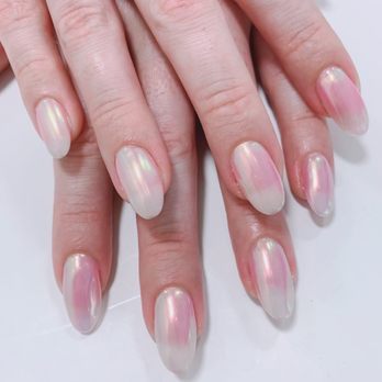 Robertson Nail - OPI Bubble Bath, Love is in the Air, and Unichrome Unicorn Effect Powder #4. - Nail Salons Near Me - Beverly Hills, California