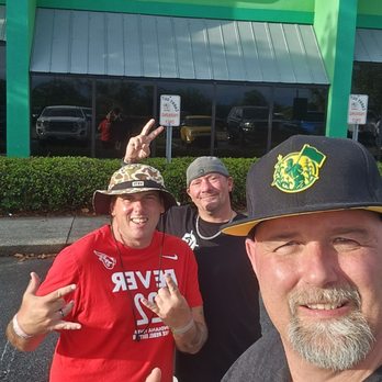Froggers Grill & Bar - Bars Near Me - Mount Dora, Florida