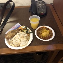 Complimentary alcohol drinks free buffet style dinner