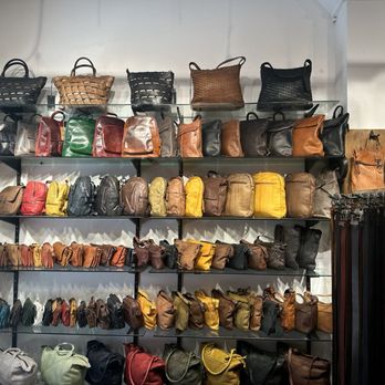 Cuirom - Leather Goods Near Me - Barcelona, B
