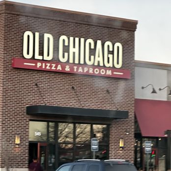 Old Chicago Pizza + Taproom - Old Chicago - Pizza Near Me - Lawrence, Kansas Old Chicago Pizza + Taproom - Old Chicago - Pizza Near Me - Lawrence, Kansas