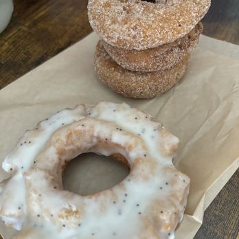 Doughnut Vault - Donuts Near Me - Chicago, Illinois