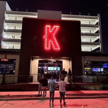 Kirby Ice House Memorial - Bars Near Me - Houston, Texas