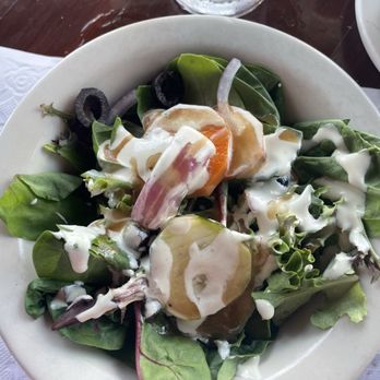 Yardarm Restaurant - House salad - Seafood Near Me - Corpus Christi, Texas