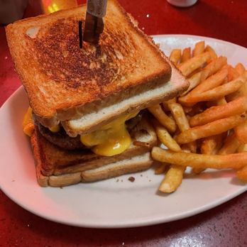Red Arrow Diner - Trump Burger - Diners Near Me - Manchester, New Hampshire Red Arrow Diner - Trump Burger - Diners Near Me - Manchester, New Hampshire
