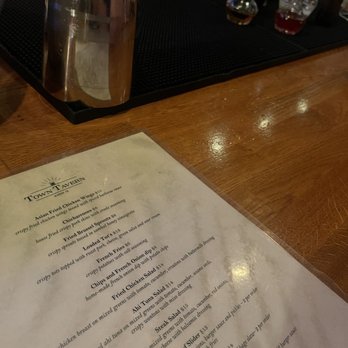Town Tavern - Bars Near Me - Alameda, California