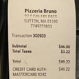Our total for 2 pepperoni pizzas and a beer.