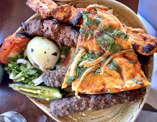 Restaurant Beroya by null