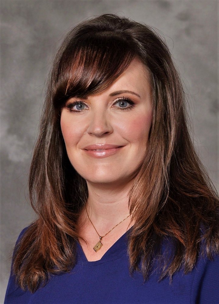 TERRI BROWN DARLING HOMES Contact Agent 101 W Big Beaver Rd, Troy