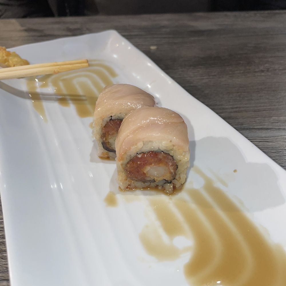 Megu Sushi - Yuzu Roll - Japanese Near Me - Simi Valley, California Megu Sushi - Yuzu Roll - Japanese Near Me - Simi Valley, California