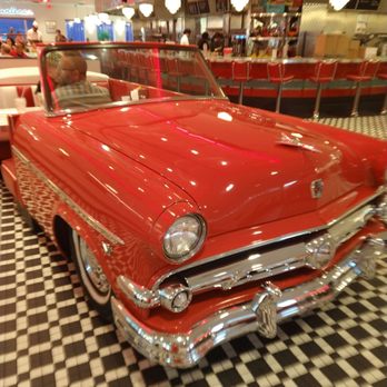 Sunliner Diner - classic - Diners Near Me - Pigeon Forge, Tennessee Sunliner Diner - classic - Diners Near Me - Pigeon Forge, Tennessee