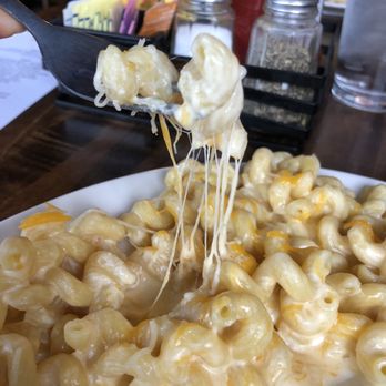 Niwot Tavern - Mac & Cheese - Bars Near Me - Niwot, Colorado