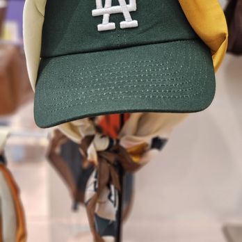 Noi Noa Accessories - Accessories Near Me - Cerritos, California