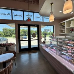 Southern Charm Cakery - inside as of 7/18/25