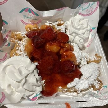 Braud's Funnel Cake Cafe - Desserts Near Me - Las Vegas, Nevada