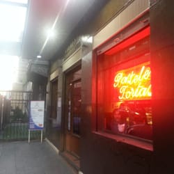 Vienesa - Fachada Pasteleria Vienesa