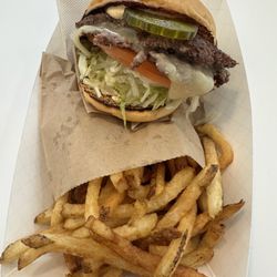 DJ’s Cast Iron Burgers