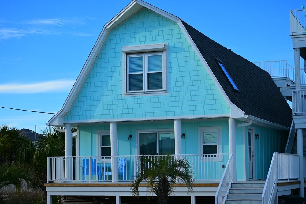 Slide of Harris Building Solutions