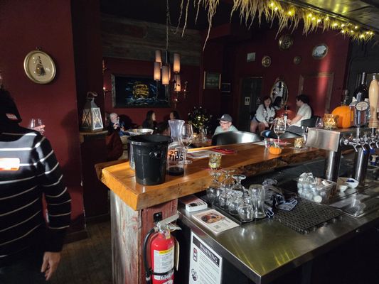 Troubadour Wine Bar by null