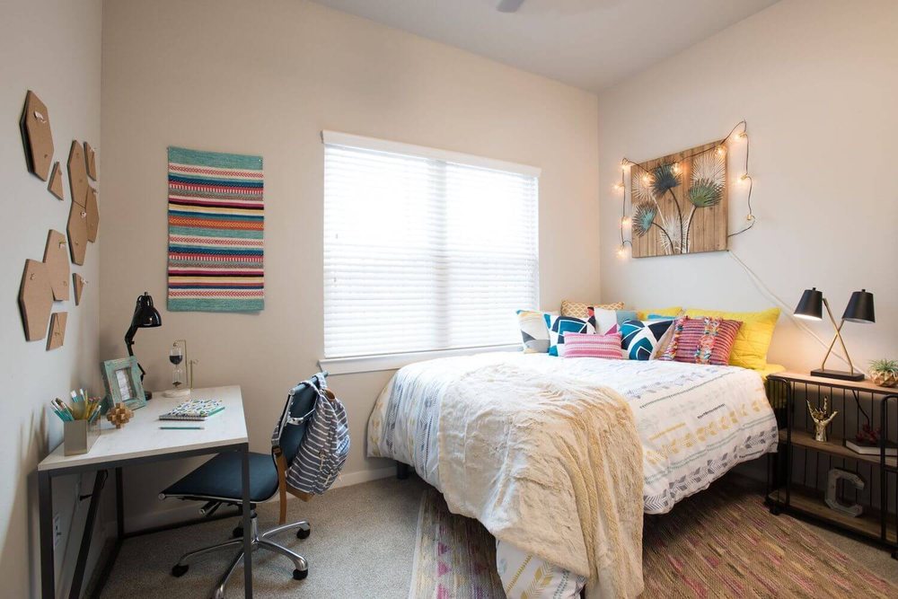 GATEWAY ON CULLEN Updated September 2024 15 Photos & 16 Reviews