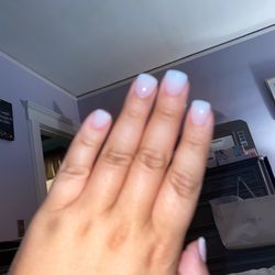Nabillera Nail - Light pink/white Ombré