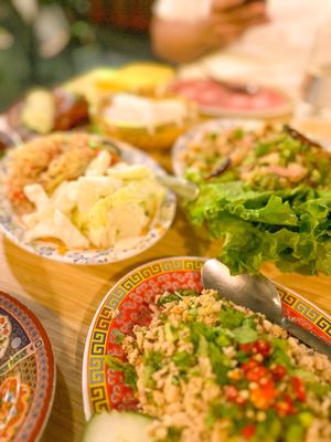 Ma Der Lao Kitchen by null