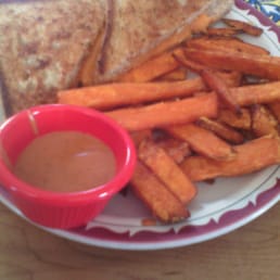 Grilled cheese and sweet potatoe fries