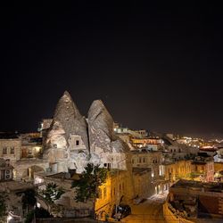 Seten Restaurant - View at night.