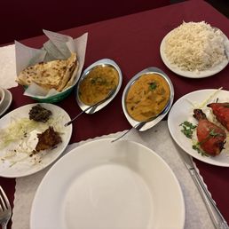 House Specialty Combination Dinner House Specialty Combination Dinner