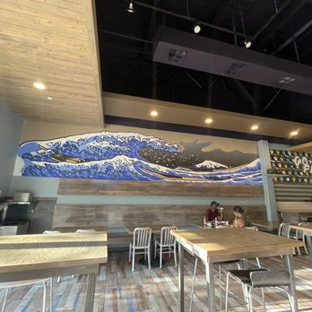 Go Fish Poke - Inside - Poke Near Me - Irving, Texas Go Fish Poke - Inside - Poke Near Me - Irving, Texas