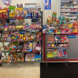 Brighton X-Press Mart